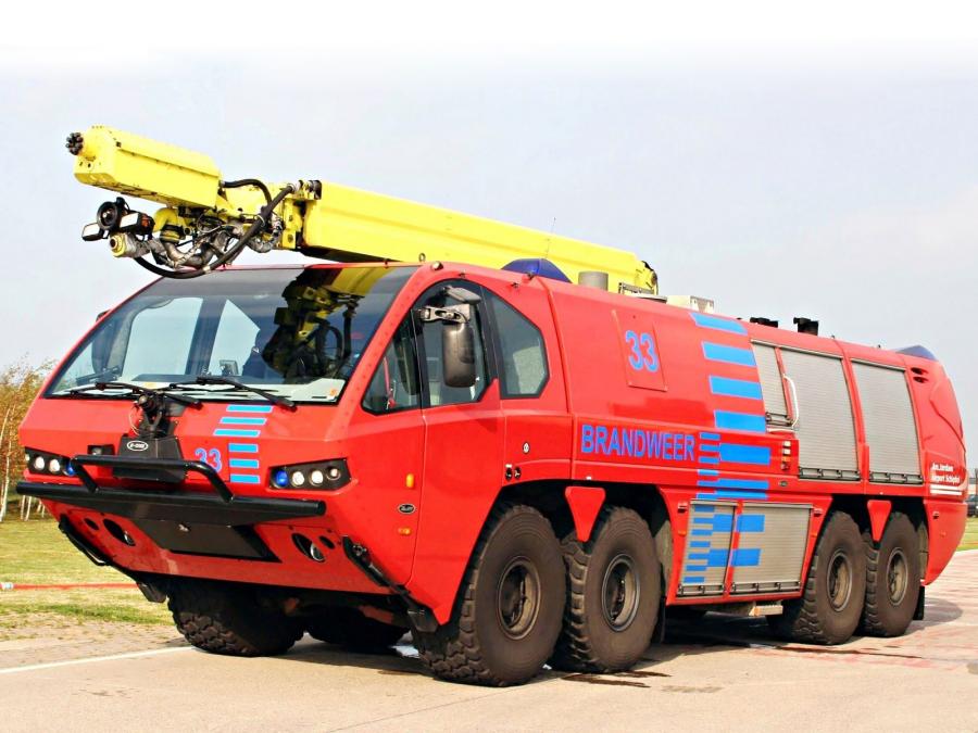  E-ONE Titan HPR-G 8x8 2003 года  (фото 3 из 6)